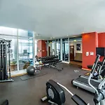 Espace Holiday Homes Dubai Marina
