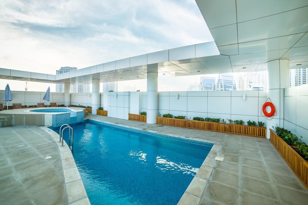 Espace Homes Marina Apartment